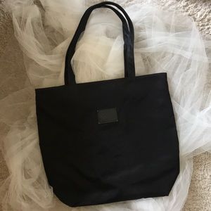 DKNY VINYL Tote